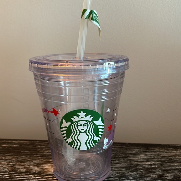 Starbucks Other - Starbucks 2011 holiday 12 oz cup with color changing straw